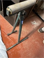 pipe roller stand