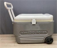 Igloo Rolling Cooler