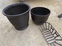 Planters / metal basket 2 cf