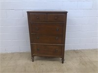 4-drawer Chest of Drawers