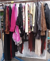 11 - MIXED LOT OF LADIES' CLOTHING (G200)