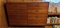 Vintage 8 drawer dresser.  Some drawer dividers,