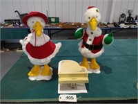2 Holiday Ducks & Christmas Piano As Is