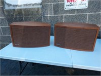 BOSE 901 Series II Continental speakers. Sound