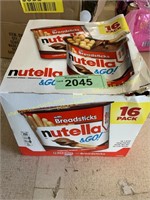 Nutella w/breadsticks