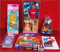 SW - MIXED LOT OF TOYS (J189)