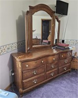 Solid wood Dresser with mirrors