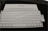 apple magic keyboard (display)