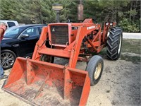 Allis Chalmers 170 Tractor with 1360 Oliver Loader