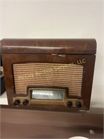 Early Arvin radio record player