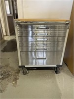 Rolling Tool box w/ drawers