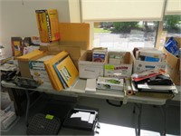 LOT OF ASSORTED OFFICE SUPPLIES