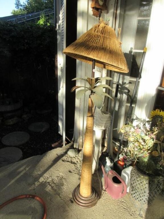 Palm tree style floor lamp w/ shade
