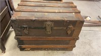Small steamer chest