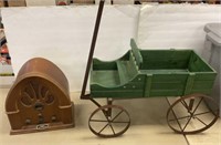 Reproduction radio and wagon