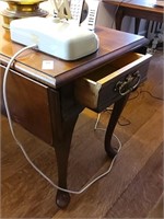 Pair of cherry drop leaf end tables