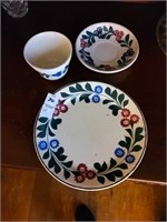 Early 3-color floral plate handleless cup & saucer