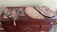 Table runners- variety - floral patterns( 3) &