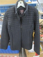 Woman's Nice fall/winter jacket size extra large
