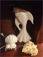 FISH AND SHELL LAMP DÉCOR