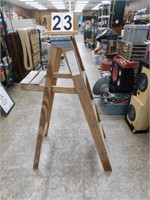 4 Foot Wooden Ladder