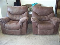 2 Matching Brown Recliner Chairs