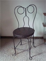 Twisted Wire Soda Chair - In La Farge