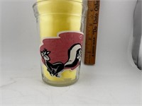 Vintage Pepe' le pew Welch's glass