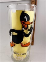MCM Daffy Duck cartoon glass