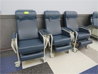 BLUE MEDICAL RECLINING CHAIRS