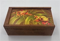 Frog knickknack box USA