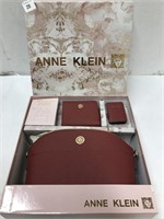 New Anne Klein Purse Matching Wallet & Key chain