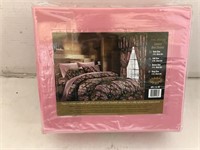 New 6  Pc. King Sz. Pink Camo Bed Sheets