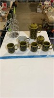Royal sealey dish ware set, coffee cup holder.