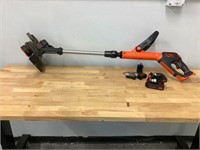 Black and Decker 20V Weedeater with 2 batteries