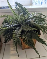 ARTIFICIAL FERN AND PLANTER