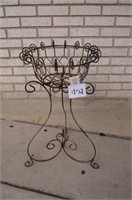 Twisted Wire Plant Stand