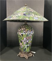 High Grade Tiffany Style Stained Lead Glass Lamp.