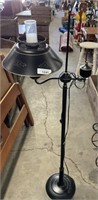 Metal Painted Floor Lamp.