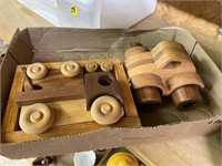 2 Wooden Toys