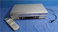 JVC HR-XVC25U VHS/DVD Player w/Remote