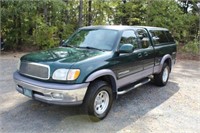 2001 Limited Toyota Tundra Truck, 1 OWNER Low