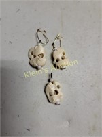 antique chinese carved bone earrings & pendant