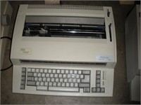 IBM Lexmark Wheel Writer Electric Typewriter
