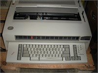 IBM Wheel Writer Electric Typewriter