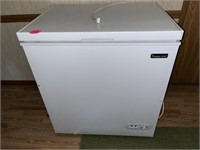 Magic Chef 5 Cubic Foot Freezer (TESTED)