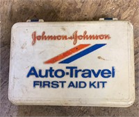 Johnson & Johnson Auto Travel Kit