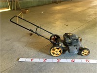 Poulan Pro 625 series self-propel lawnmower