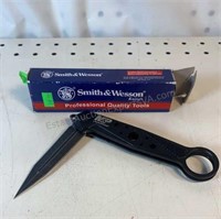 Smith & Wesson Folding M&P Knife