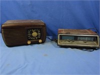 Vintage Zenith GD610 Radio (case cracked) & GE